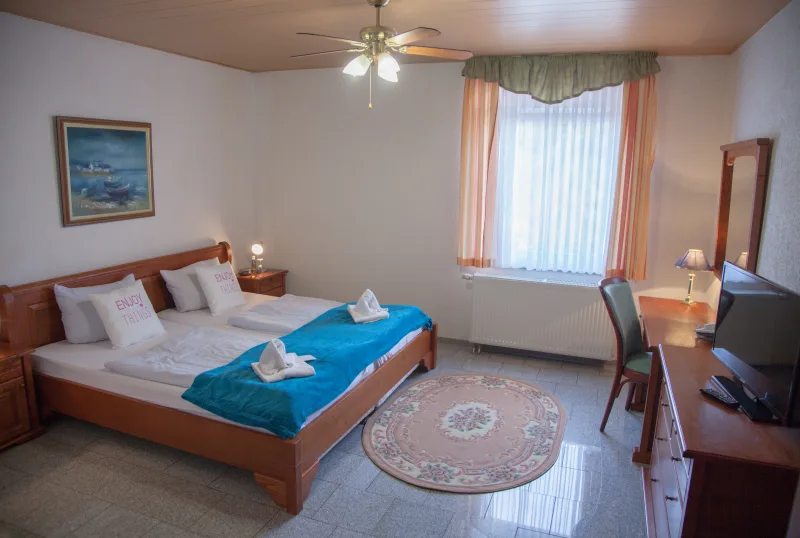 Doppelzimmer Classic im Hotel Atlantis Ramstein